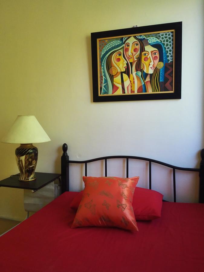 Happy To Mingle Airport Hostel Manila Paranaque City Ngoại thất bức ảnh